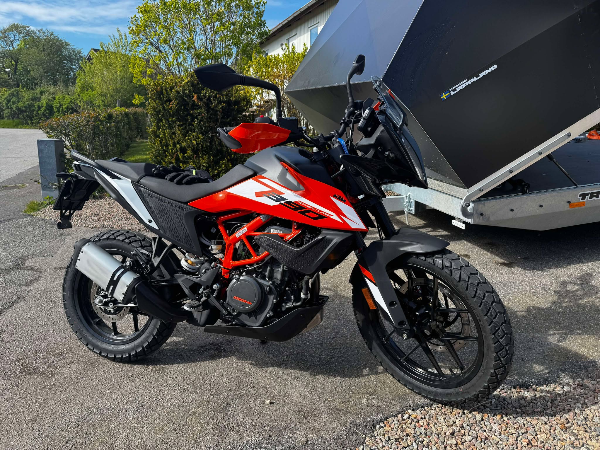 Motorcykel äventyr i naturen